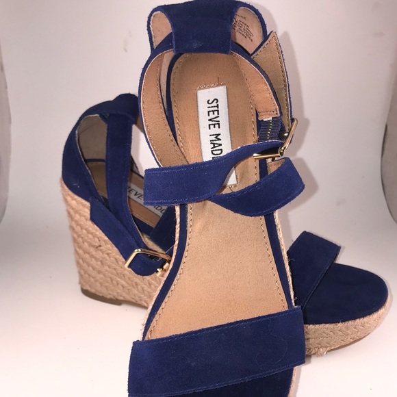NWOT Steve Madden blues wedges in size 6 - Picture 3 of 13
